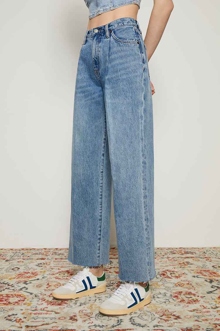 CHILL Pleated Straight Ankle-Length Jeans Model HJ133 [Final Sale]