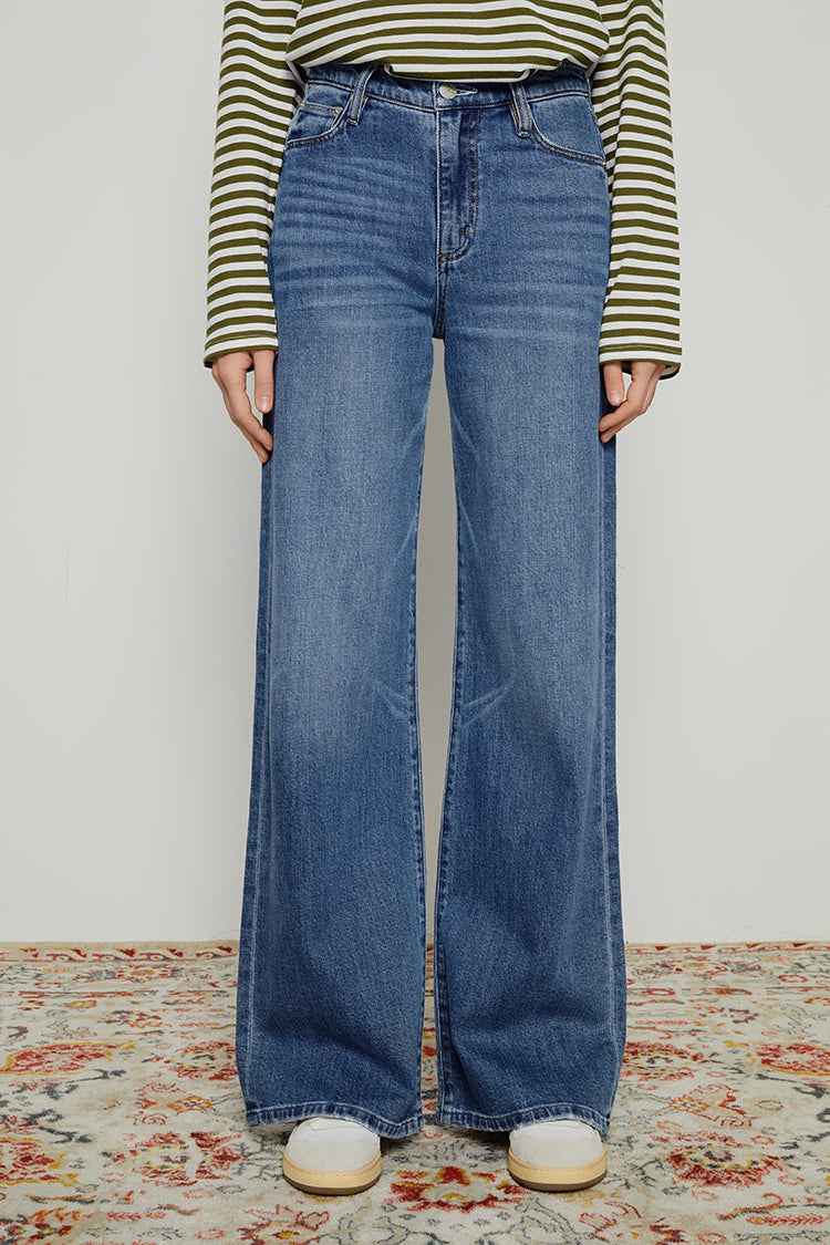 Angeles High-Rise Baggy Jeans Model HJ103