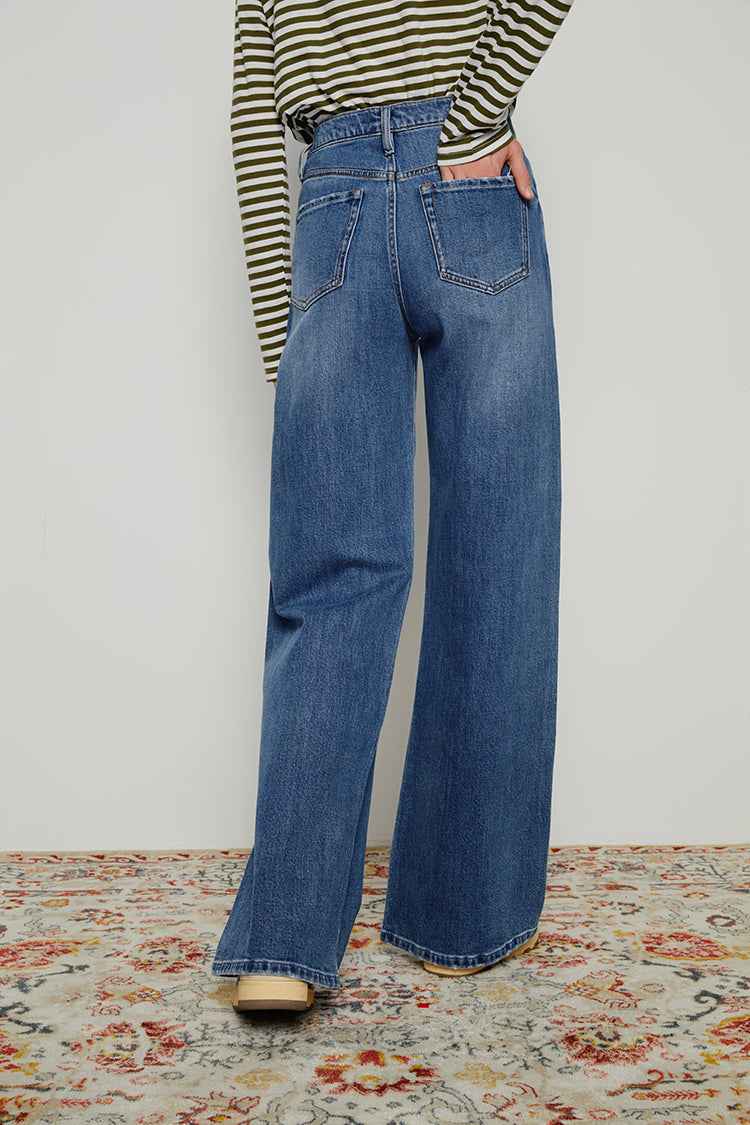 Angeles High-Rise Baggy Jeans Model HJ103