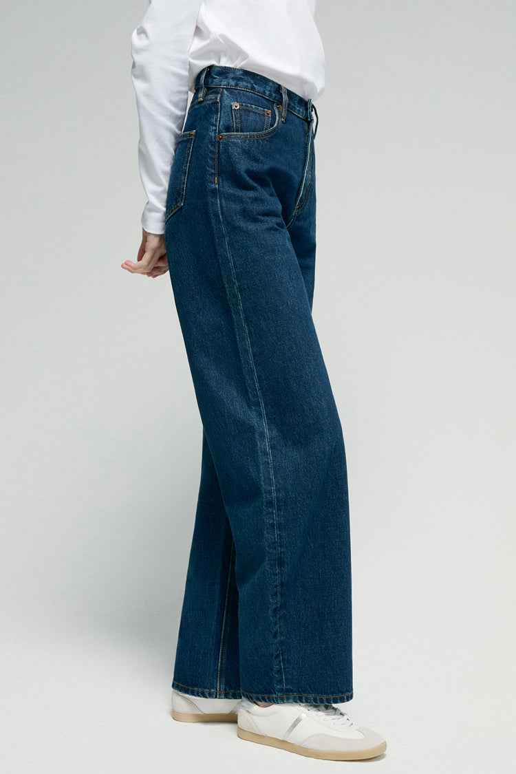 Slope Curve Jeans Model HJ039 – High-Rise Relaxed Wide-Leg Denim Pants