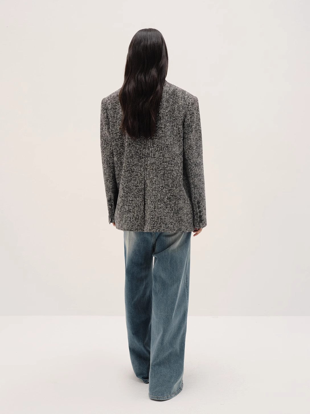 "Long Night Meteor" Italian tweed blazer with broad shoulders — back view