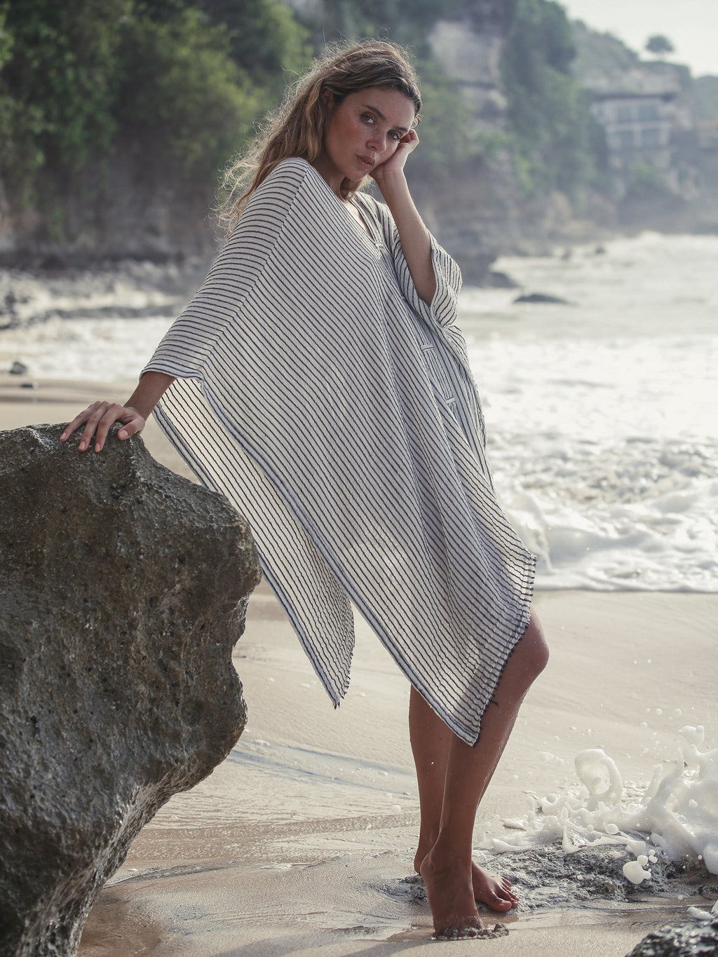 Ava Kimono in Black Stripes – Hand-Loomed Turkish Cotton Beach Kaftan