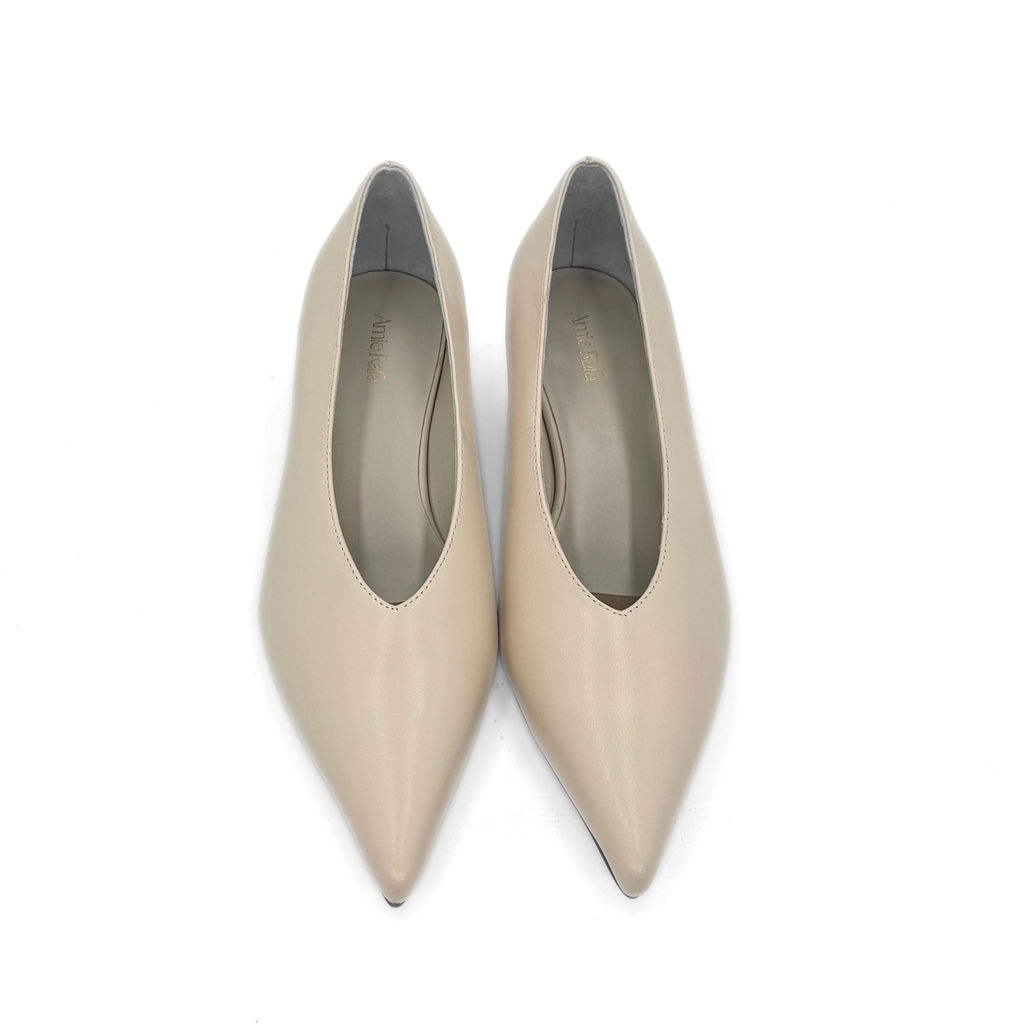 JoJo Leather Wedge Pumps - Bone