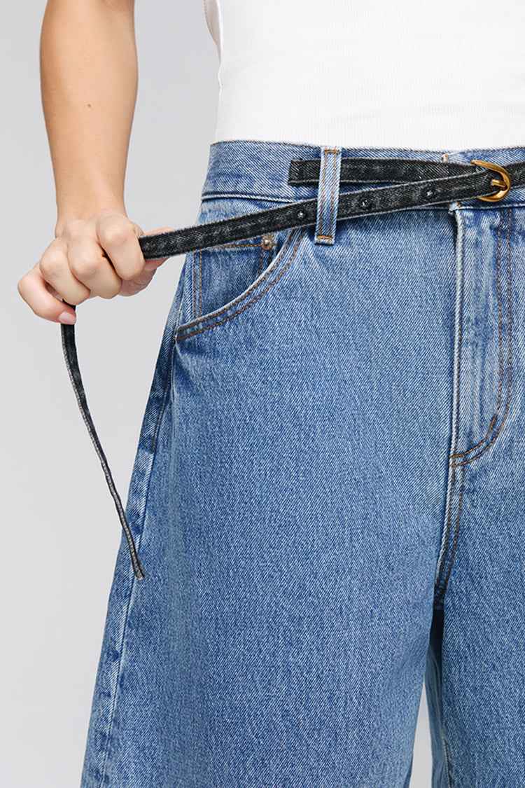 Easy Rider High-Rise Denim Bermuda Shorts Model HJ822
