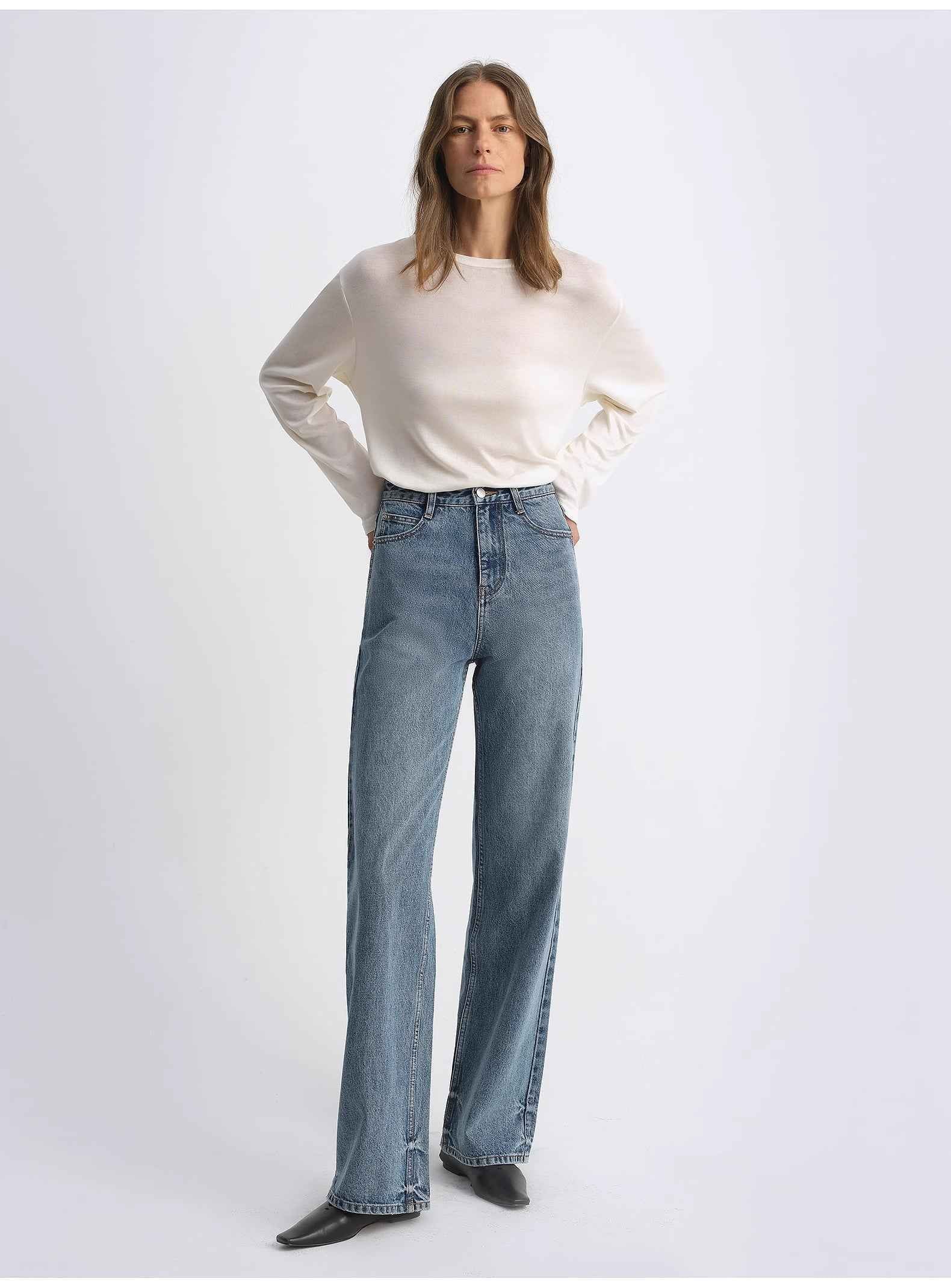 Classic Retro Crafted Washed Organic Cotton Retro Straight Slim Jeans