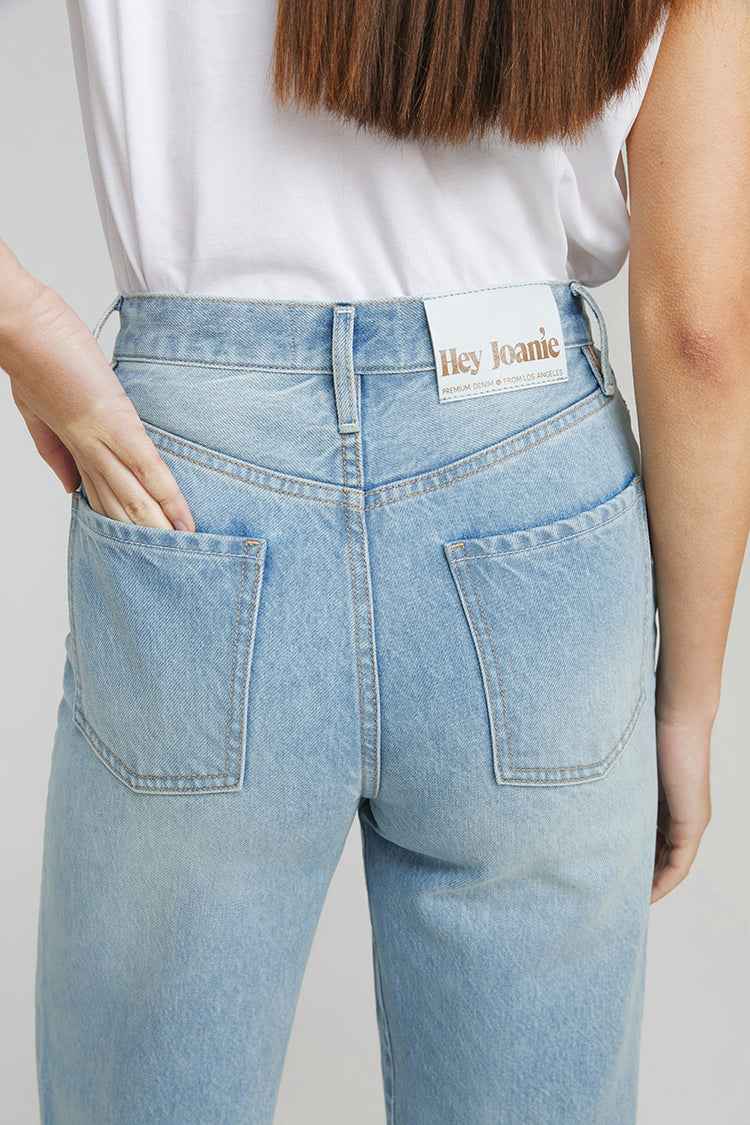 Angeles High-Rise Baggy Jeans Model HJ103