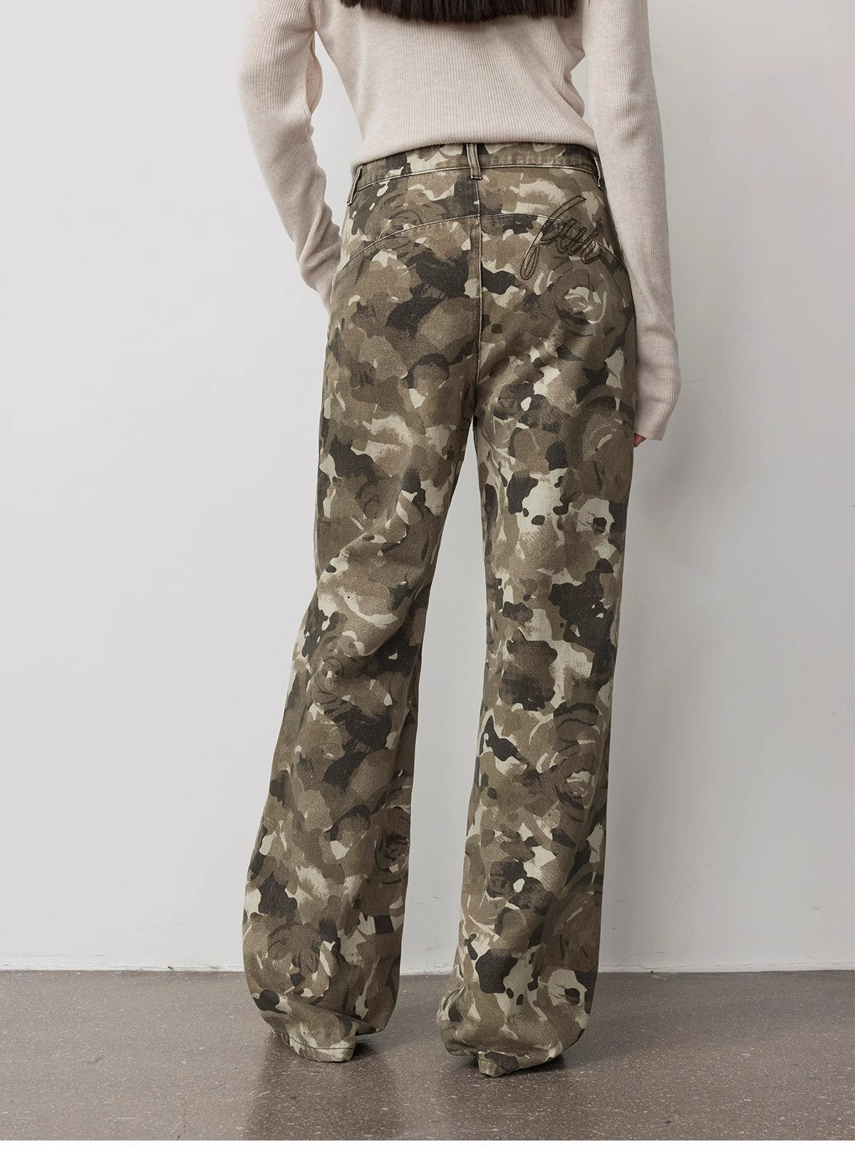 “Camouflage Charm” Washed Camouflage Print Loose Straight-Leg Denim Jeans