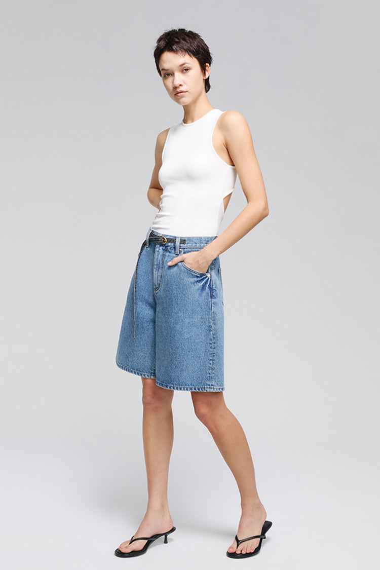 Easy Rider High-Rise Denim Bermuda Shorts Model HJ822