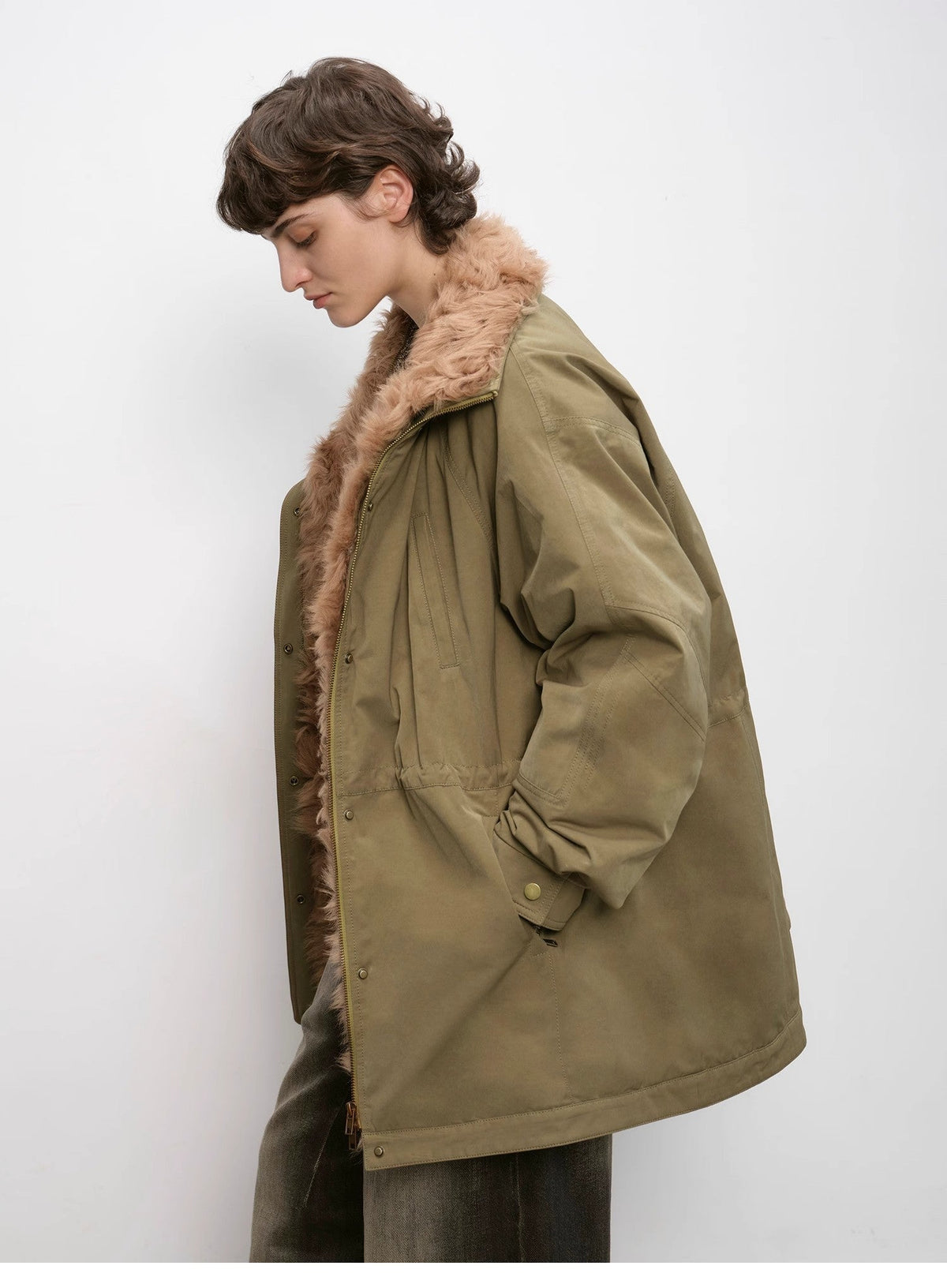 "Amber Pine Forest" Curly Collar 90% Goose Down Mid-Length Parka