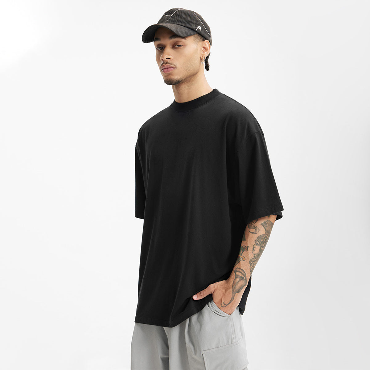 Black Cats Oversized T-Shirt