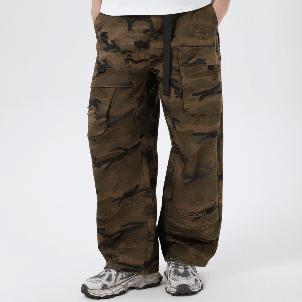 Khayi Camo Loose Fit Wide-leg Cargos