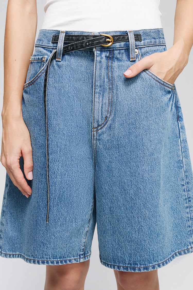 Easy Rider High-Rise Denim Bermuda Shorts Model HJ822