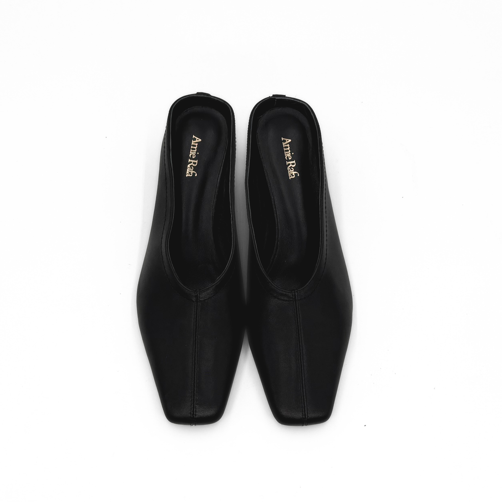 Junie Heeled Leather Mule - Black
