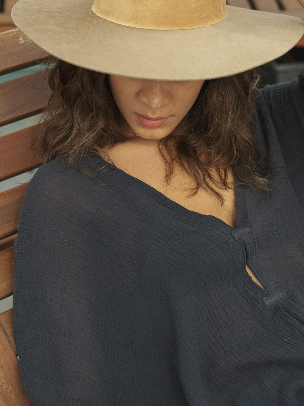 Ava Kimono in Vintage Navy – Hand-Loomed Turkish Cotton Beach Kaftan