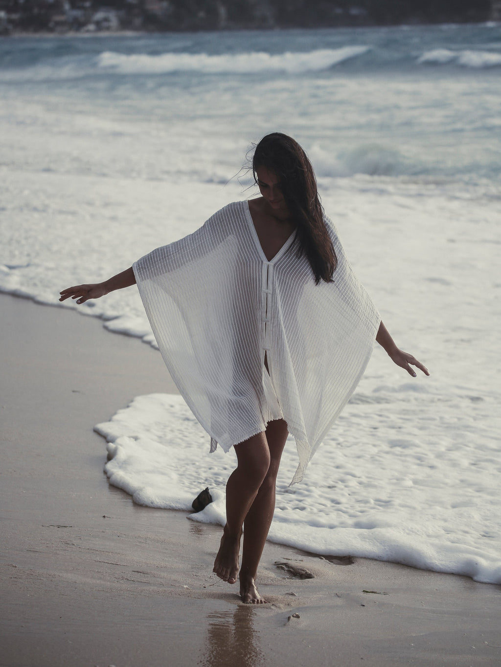 Ava Kimono – White Stripes, Hand-Loomed Turkish Cotton Beach Kaftan