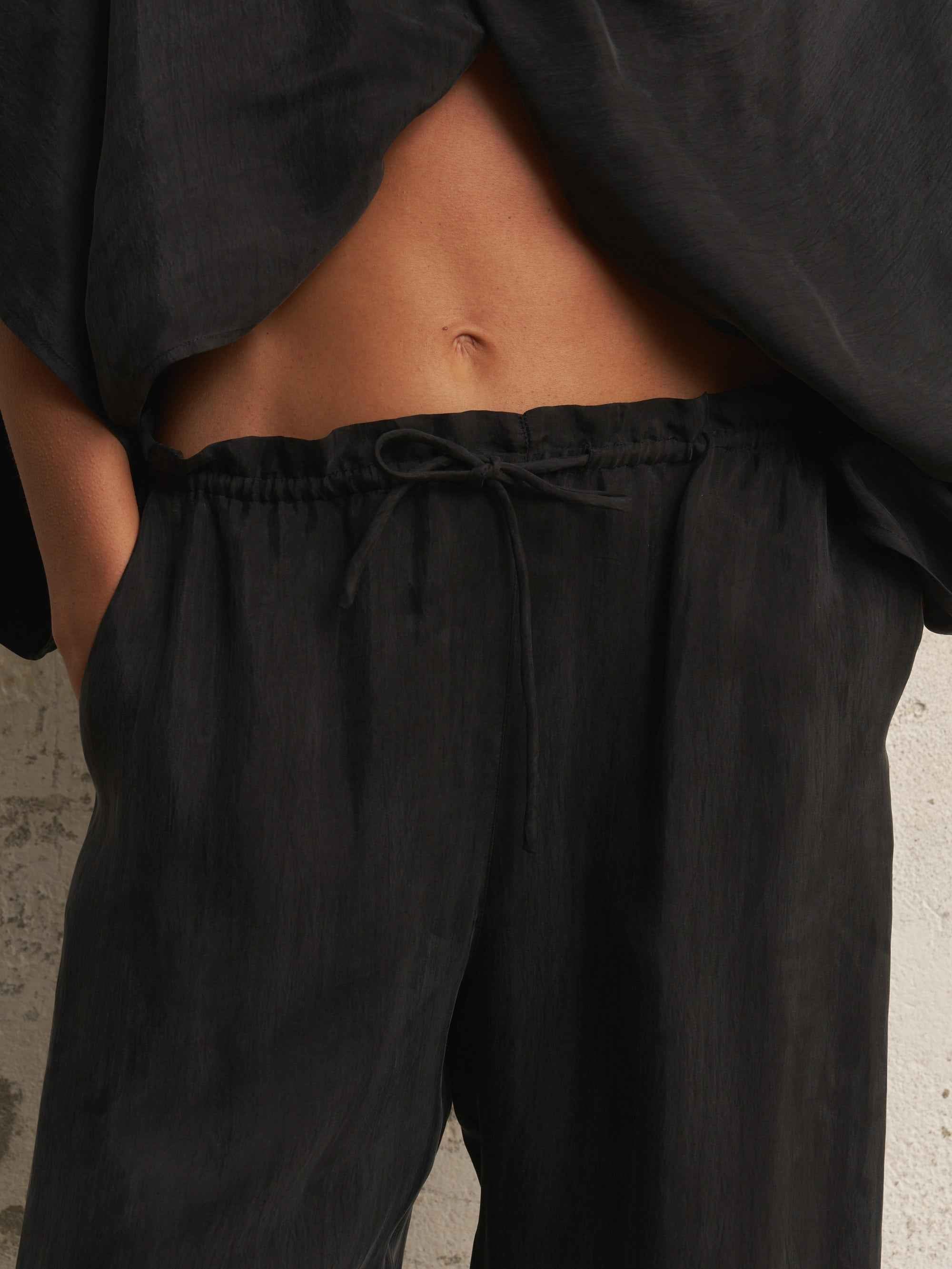 Lucid Flow Tie Pants in Black – Mid-Rise, Wide-Leg Relaxed Fit with Elastic Waistband and Adjustable Drawstrings