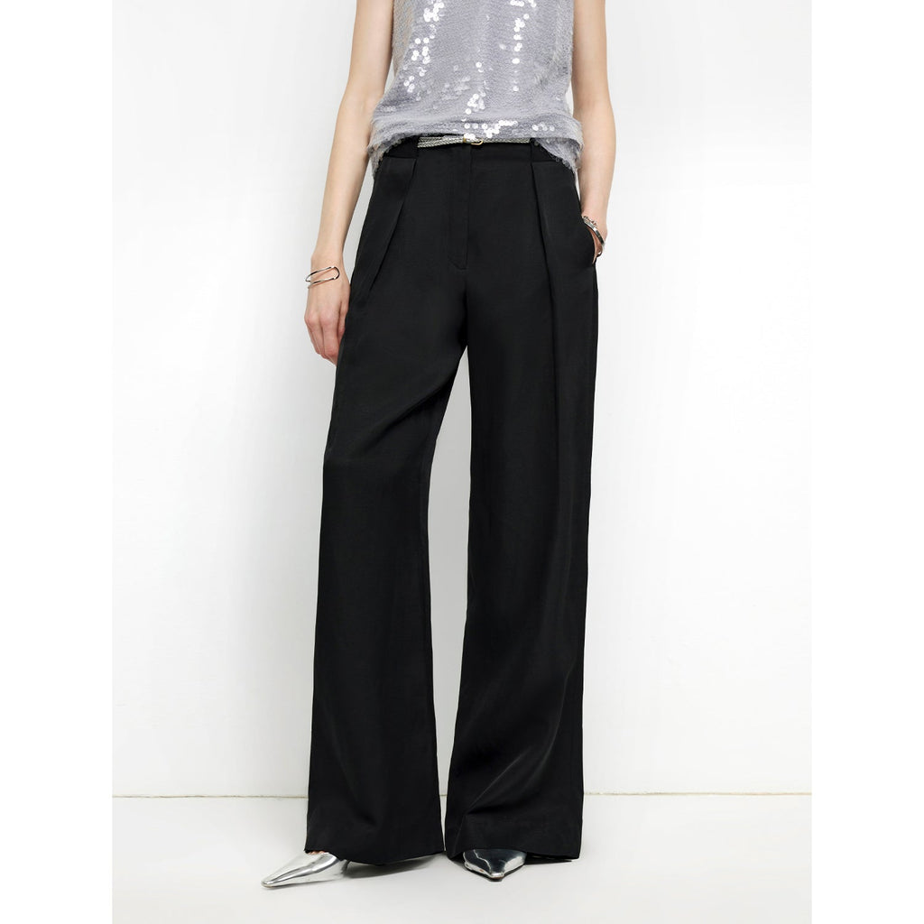 "Relaxed Old Money" Draped Acetate Linen Single-Pleat Wide-Leg Pants in black, front view