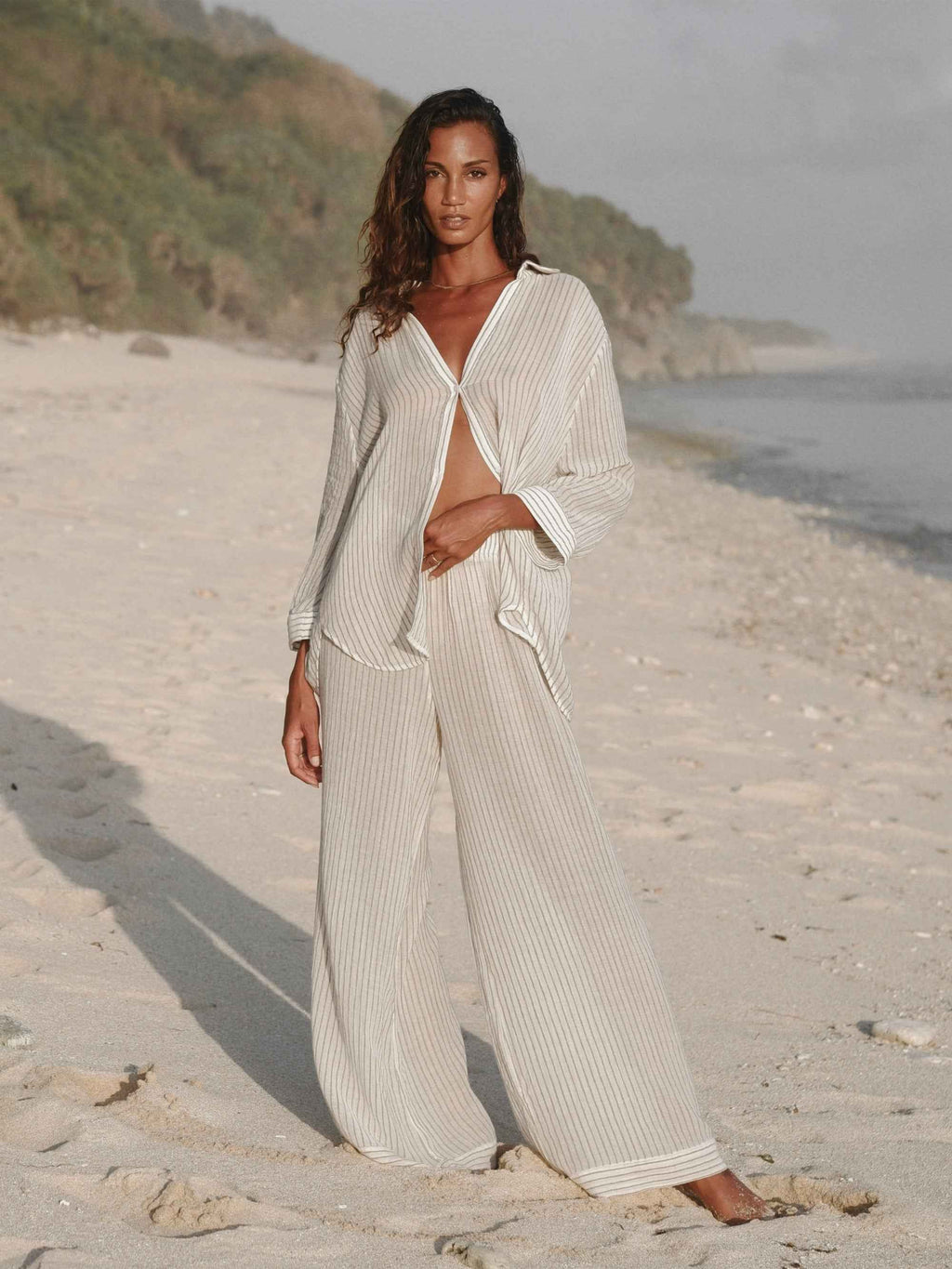 Voyage Set in Khaki Green Stripes – Lightweight Textured Cotton Outfit with Voyage Pants