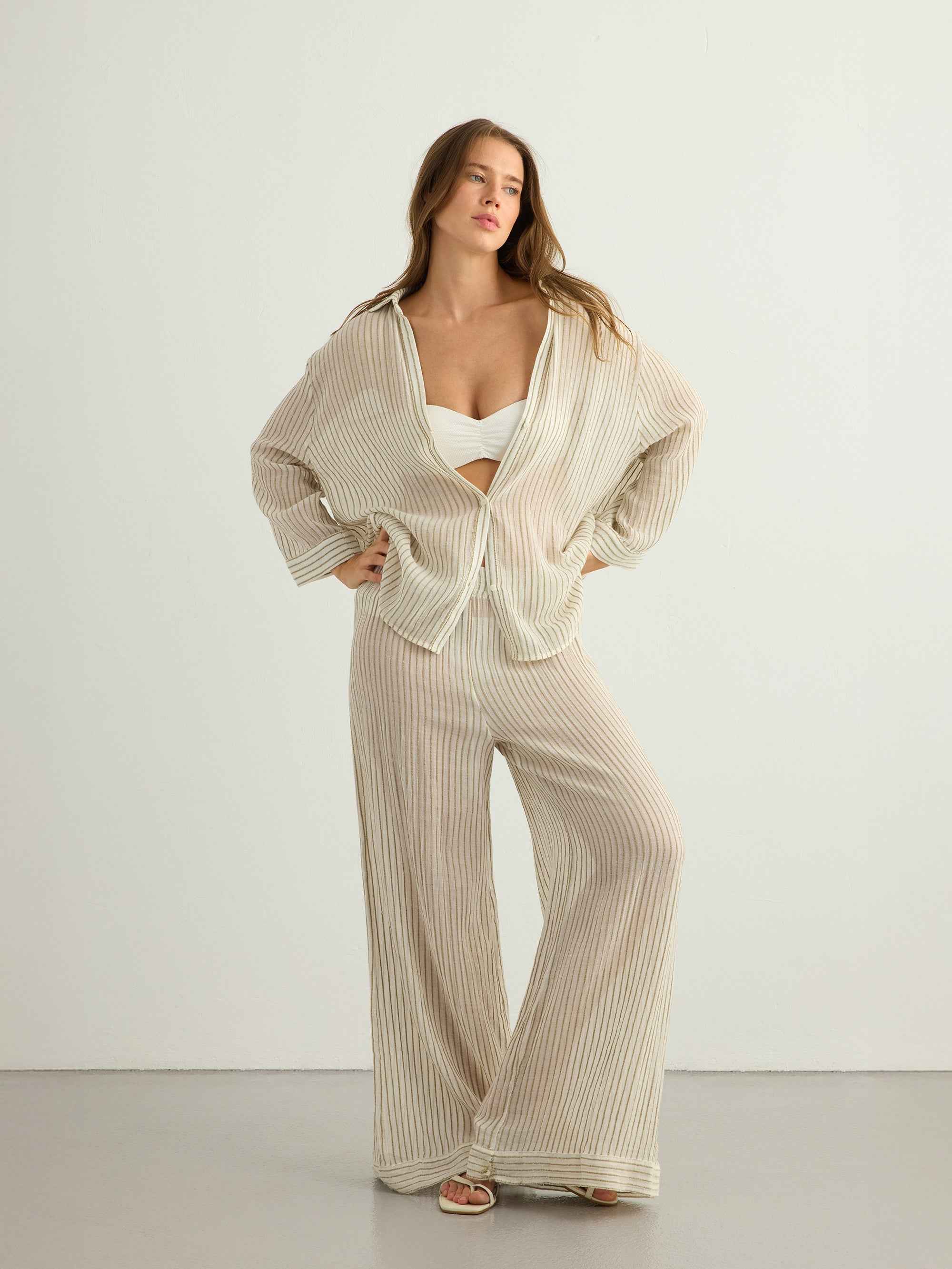 Voyage Set in Khaki Green Stripes – Lightweight Textured Cotton Outfit with Voyage Pants