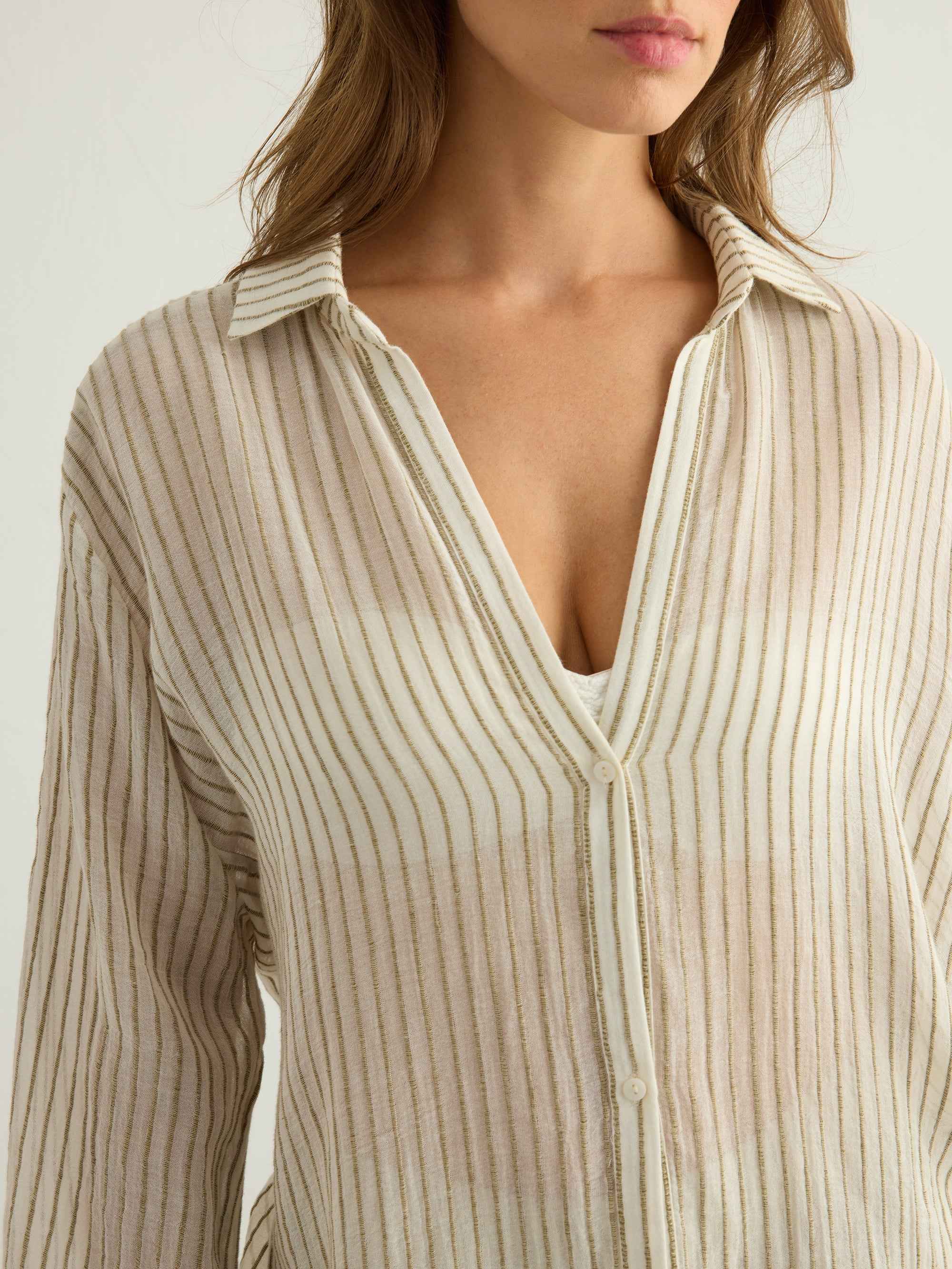 Voyage Set in Khaki Green Stripes – Lightweight Textured Cotton Outfit with Voyage Pants