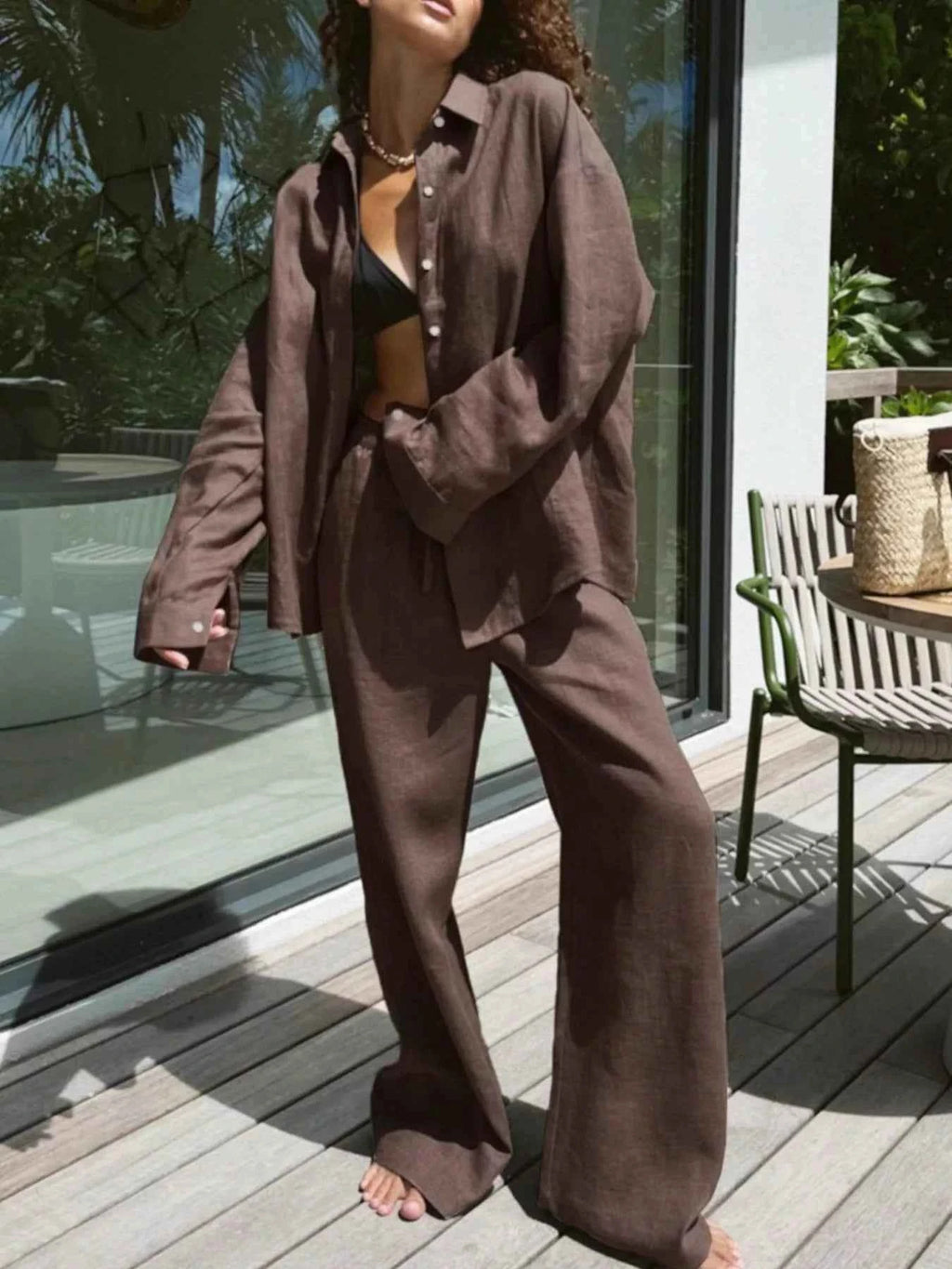 Relaxed Fit Two-Piece Set with Button-Up Shirt and Pants in Burgundy