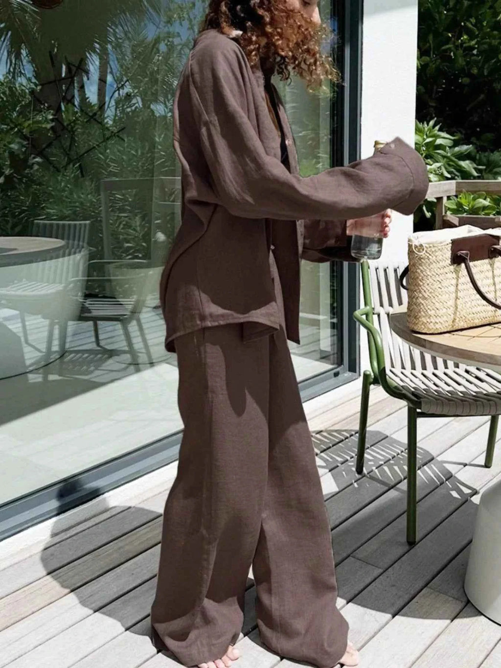 Relaxed Fit Two-Piece Set with Button-Up Shirt and Pants in Burgundy