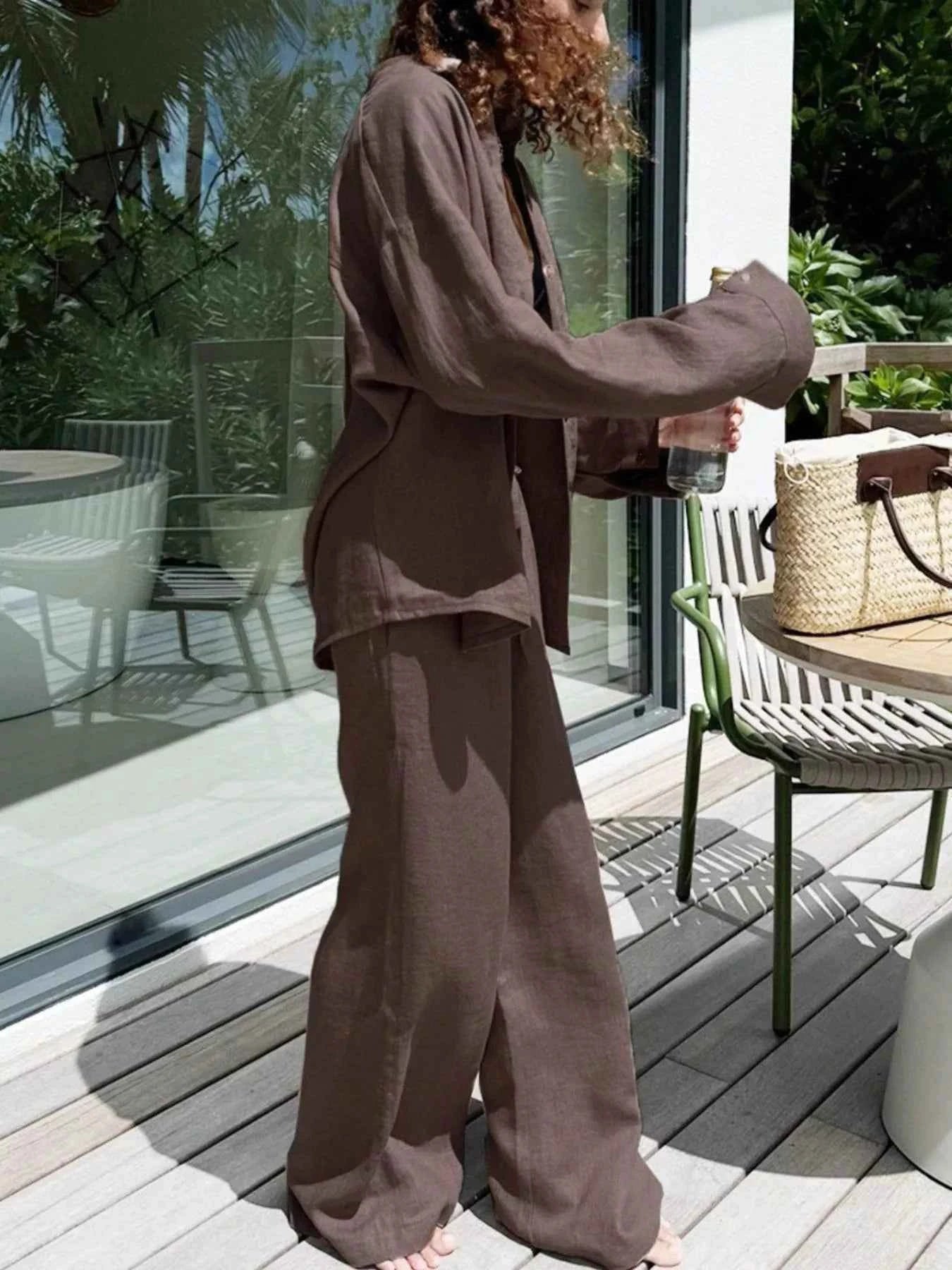 Relaxed Fit Two-Piece Set with Button-Up Shirt and Pants in Burgundy