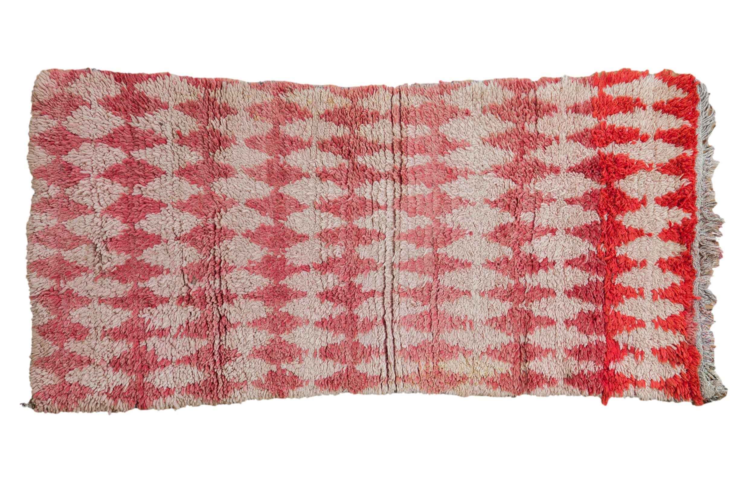 Vintage Moroccan Rug 3 ft x 5.5 ft Hand-Knotted Argyle Diamond Pattern