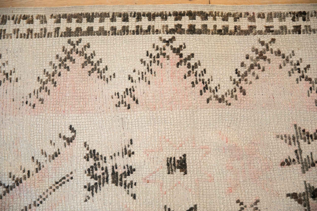 4.5 x 9 ft Vintage Distressed Moroccan Rug Runner
