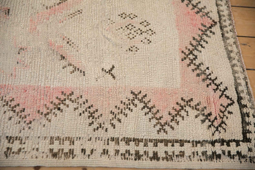 4.5 x 9 ft Vintage Distressed Moroccan Rug Runner