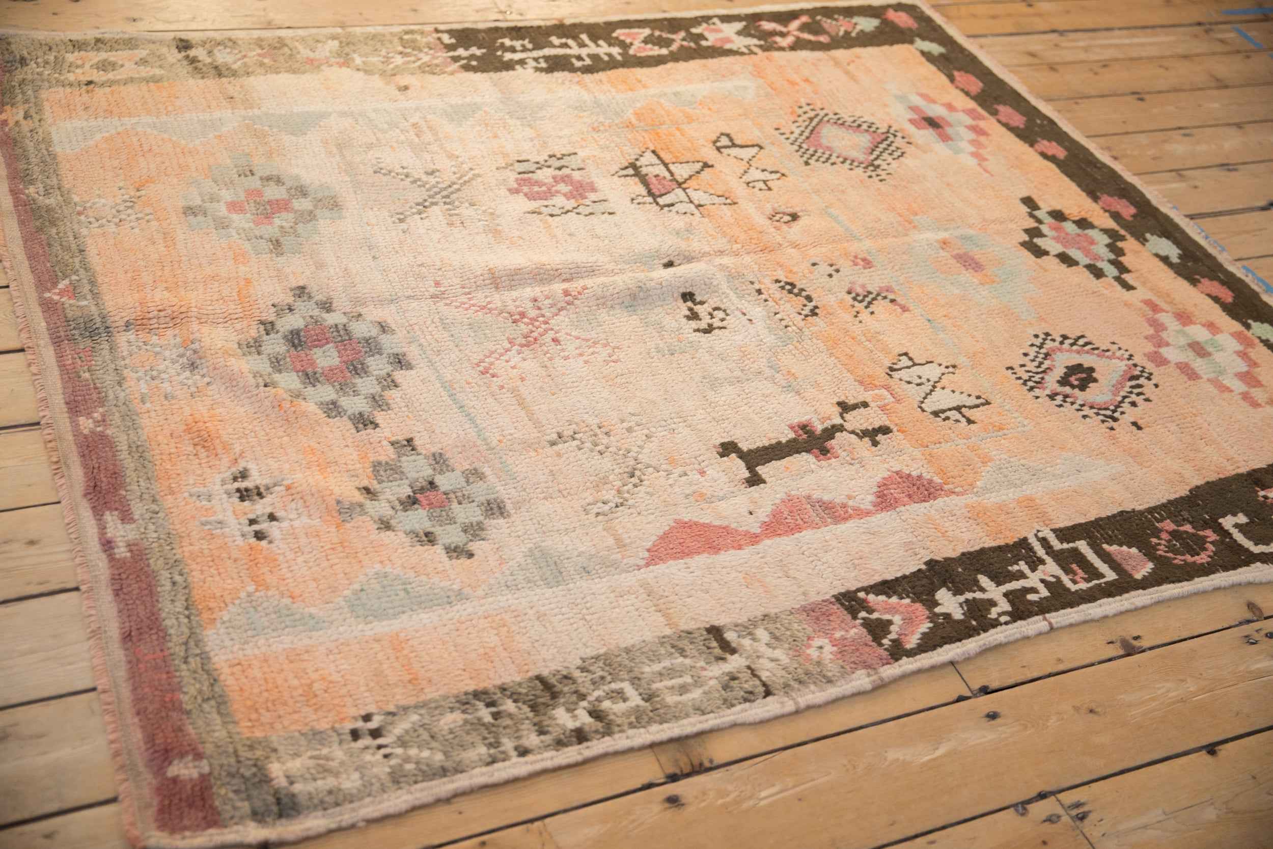 Vintage Moroccan Carpet 5 ft 4 in x 6 ft 4 in Hand-Knotted Mid-Century Design