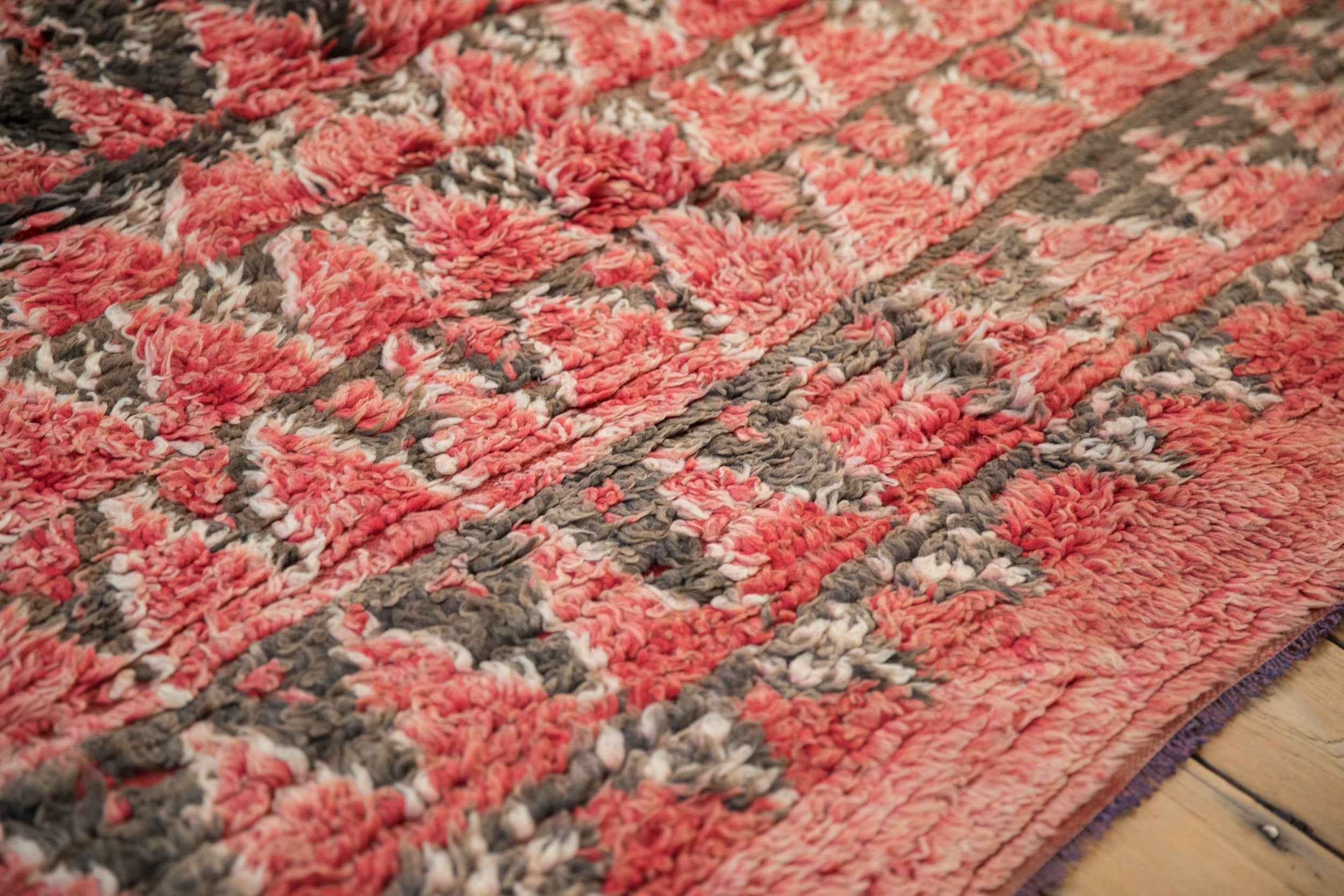 Vintage Moroccan Hand-Knotted Carpet, 5'10" x 9'7", 1970s, Triangle Mountain Inspired Design
