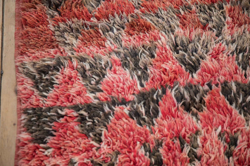 Vintage Moroccan Hand-Knotted Carpet, 5'10" x 9'7", 1970s, Triangle Mountain Inspired Design