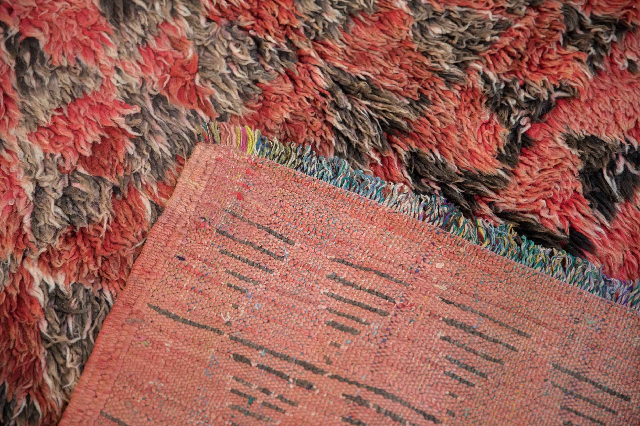Vintage Moroccan Hand-Knotted Carpet, 5'10" x 9'7", 1970s, Triangle Mountain Inspired Design