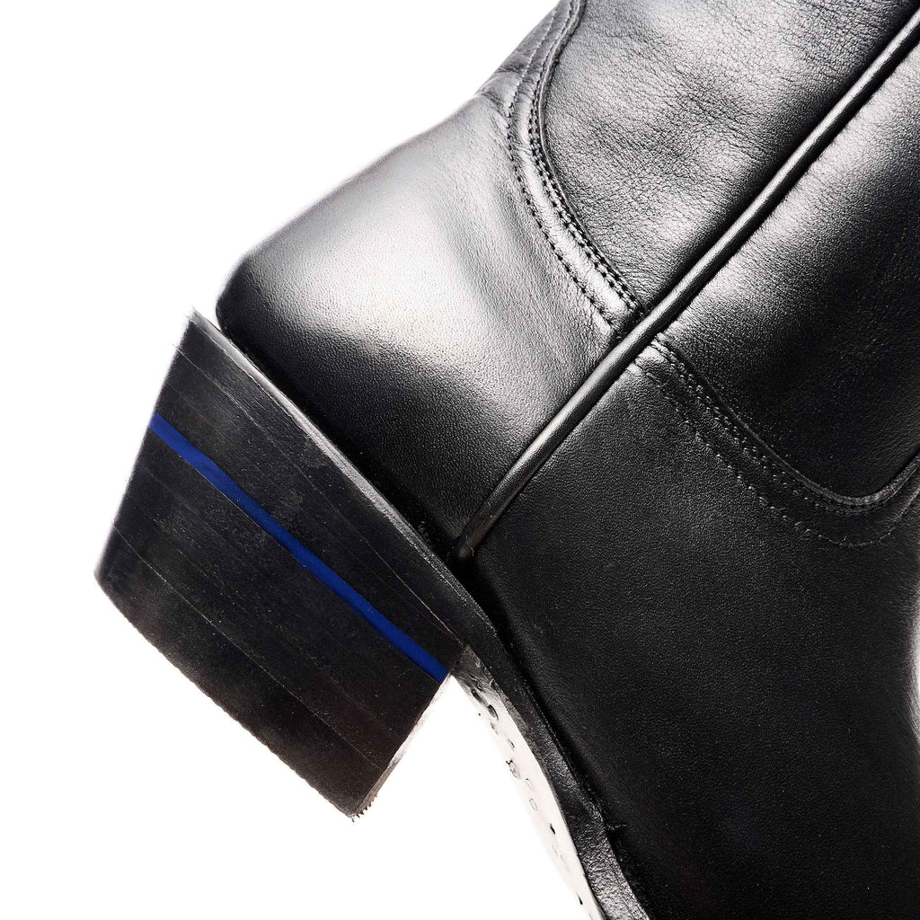 The Trinity - Versatile Classic Boots for Fashion-Forward Men and Women