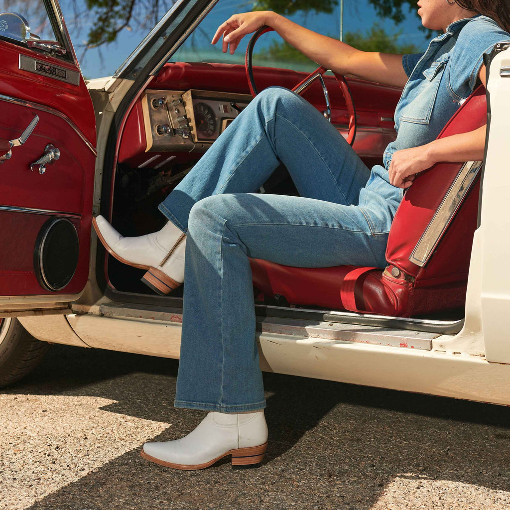 The Trinity - Versatile Classic Boots for Fashion-Forward Men and Women