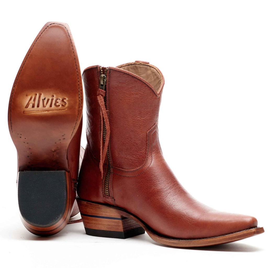 The Trinity - Versatile Classic Boots for Fashion-Forward Men and Women