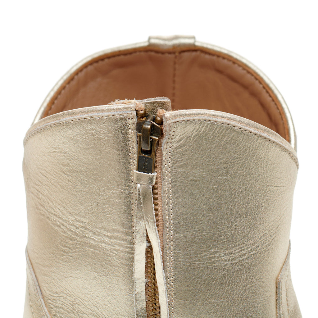 The Trinity - Versatile Classic Boots for Fashion-Forward Men and Women