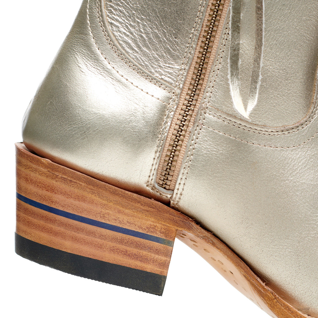 The Trinity - Versatile Classic Boots for Fashion-Forward Men and Women