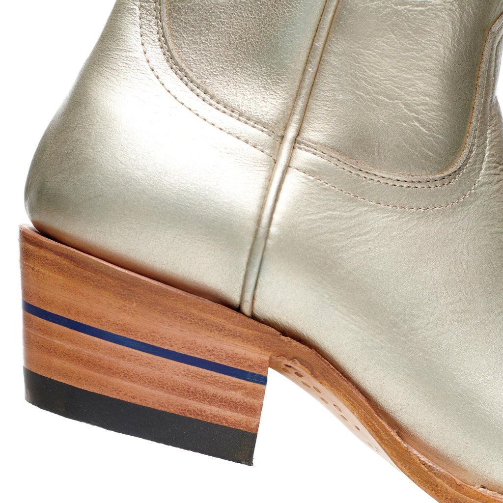 The Trinity - Versatile Classic Boots for Fashion-Forward Men and Women