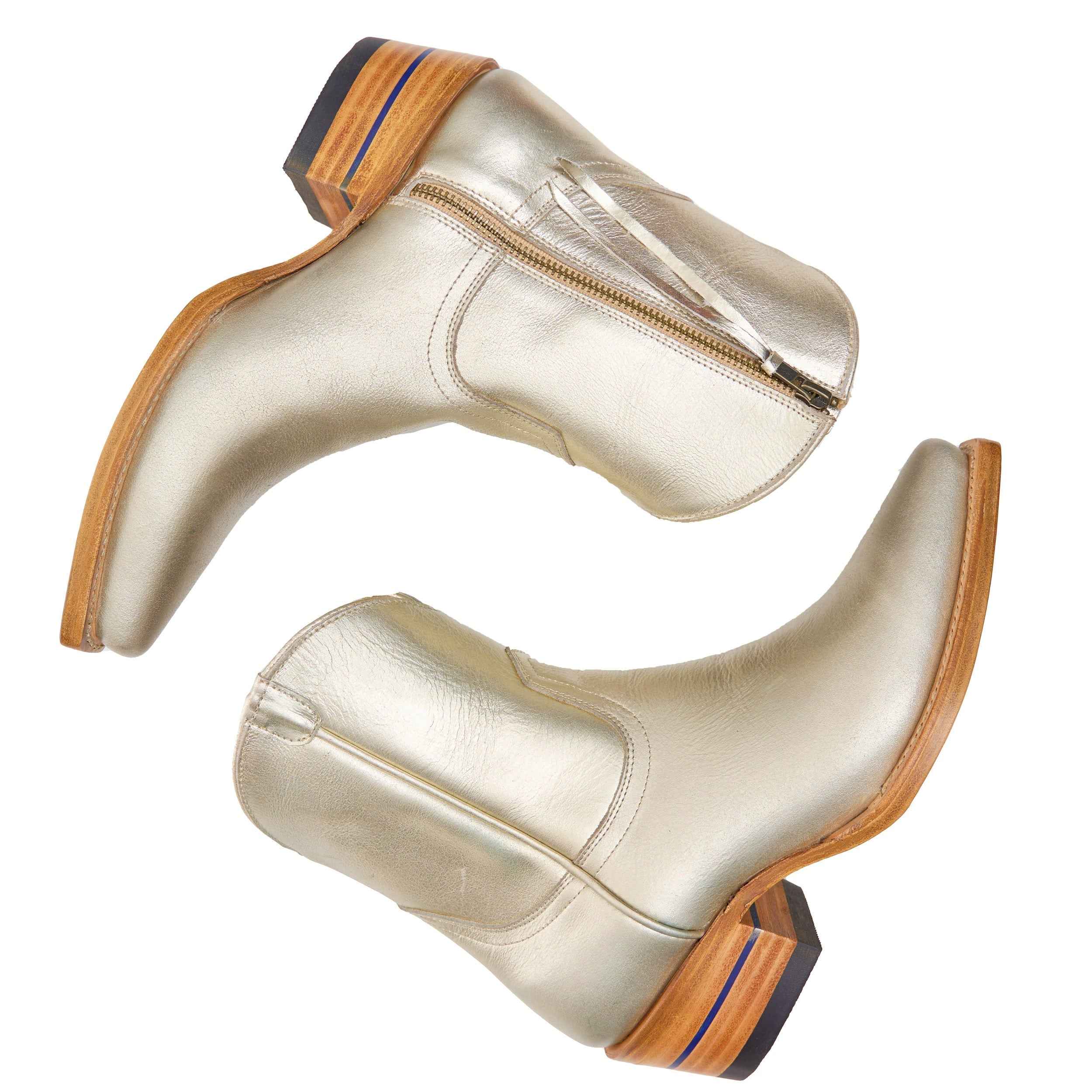 The Trinity - Versatile Classic Boots for Fashion-Forward Men and Women