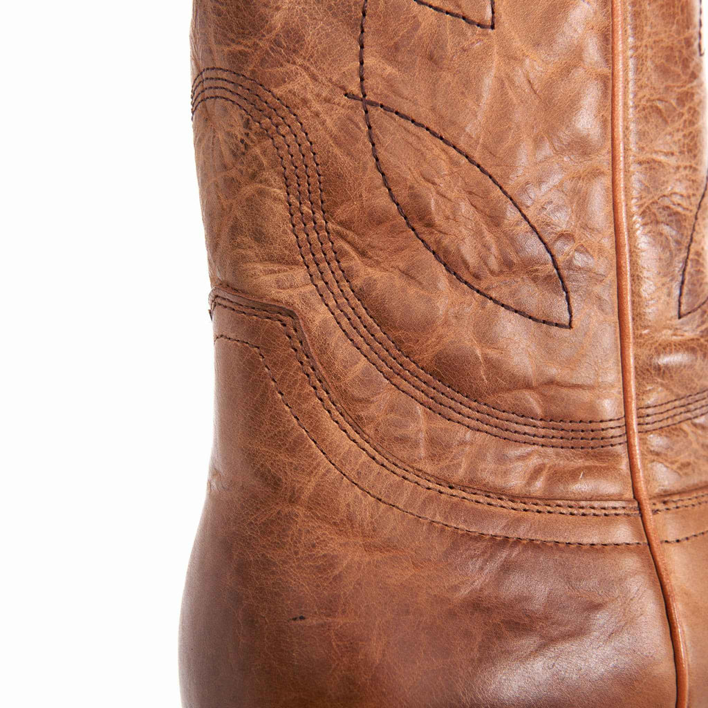 The Comal - Stylish Quarter Inch Snip Toe Boots for Fashion-Conscious Men and Women
