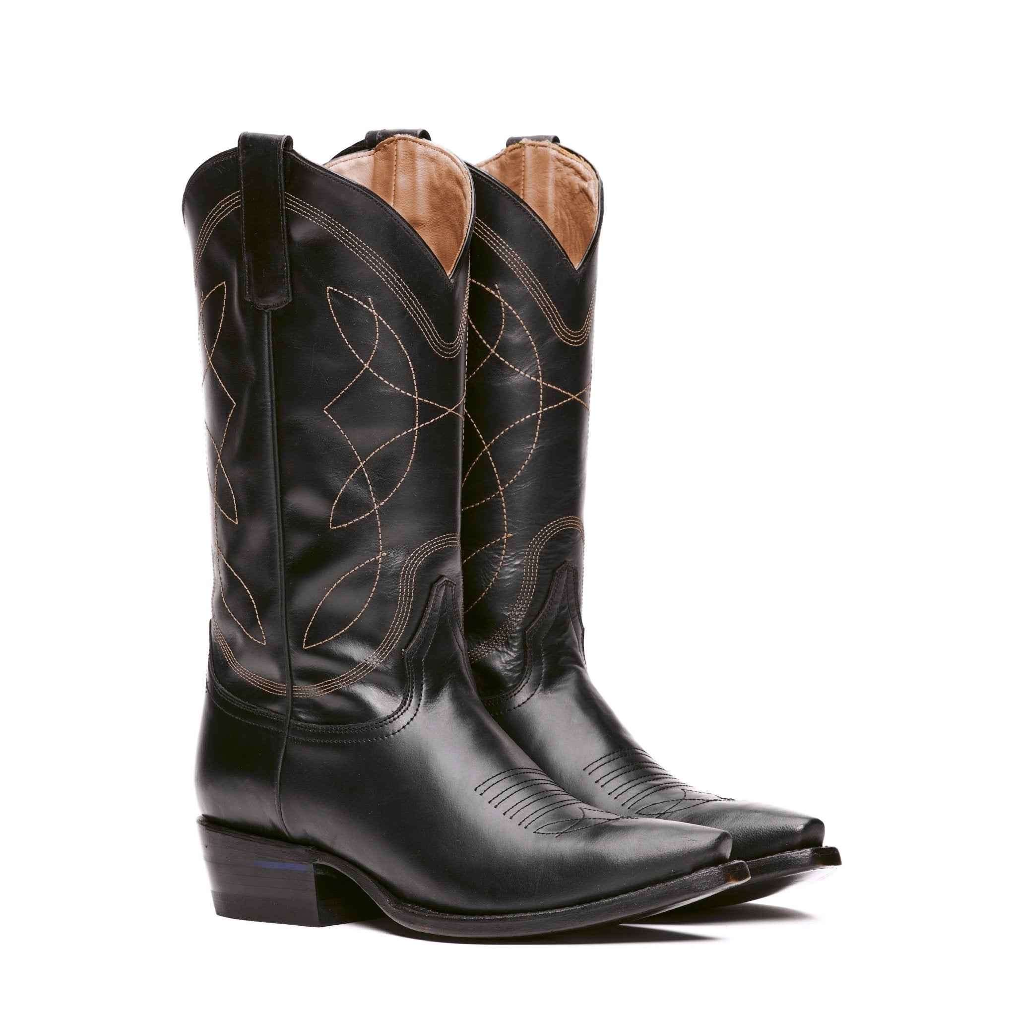 The Comal - Stylish Quarter Inch Snip Toe Boots for Fashion-Conscious Men and Women